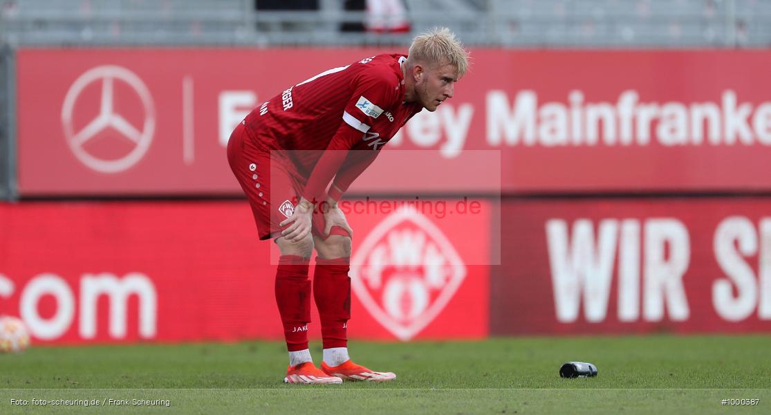 SPO, viertklassig, vierthöchste Spielklasse, Voetbal, Teamsport, Sport, Soccer, Saison 2024 2025, Profifußball, Männer, Mannschaftssport, Würzburg, Le Football, Herren, Germany, GER, Fußball, Futbol, Fussball, Fotball, Viertklassigkeit, Vierte Liga, Deutschland, DFB, DEU, AKON ARENA, Calcio, Regionalliga, Regionalliga Bayern, 2024/25, 11. Spieltag - Bild-ID: 1000387 SPO, viertklassig, vierthöchste Spielklasse, Voetbal, Teamsport, Sport, Soccer, Saison 2024 2025, Profifußball, Männer, Mannschaftssport, Würzburg, Le Football, Herren, Germany, GER, Fußball, Futbol, Fussball, Fotball, Viertklassigkeit, Vierte Liga, Deutschland, DFB, DEU, AKON ARENA, Calcio, Regionalliga, Regionalliga Bayern, 2024/25, 11. Spieltag - Bild-ID: 1000387