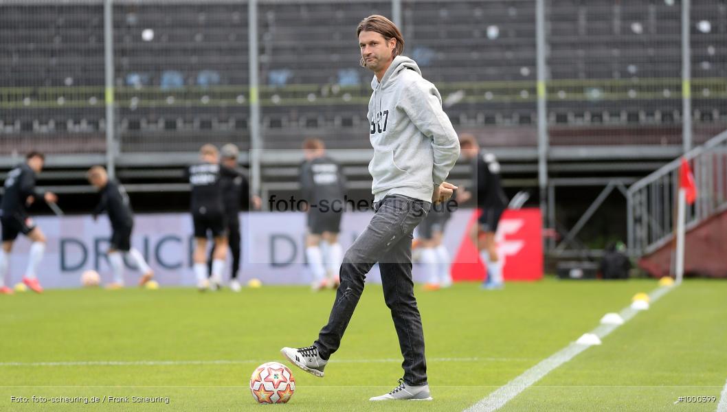 SPO, viertklassig, vierthöchste Spielklasse, Voetbal, Teamsport, Sport, Soccer, Saison 2024 2025, Profifußball, Männer, Mannschaftssport, Würzburg, Le Football, Herren, Germany, GER, Fußball, Futbol, Fussball, Fotball, Viertklassigkeit, Vierte Liga, Deutschland, DFB, DEU, AKON ARENA, Calcio, Regionalliga, Regionalliga Bayern, 2024/25, 11. Spieltag - Bild-ID: 1000399 SPO, viertklassig, vierthöchste Spielklasse, Voetbal, Teamsport, Sport, Soccer, Saison 2024 2025, Profifußball, Männer, Mannschaftssport, Würzburg, Le Football, Herren, Germany, GER, Fußball, Futbol, Fussball, Fotball, Viertklassigkeit, Vierte Liga, Deutschland, DFB, DEU, AKON ARENA, Calcio, Regionalliga, Regionalliga Bayern, 2024/25, 11. Spieltag - Bild-ID: 1000399