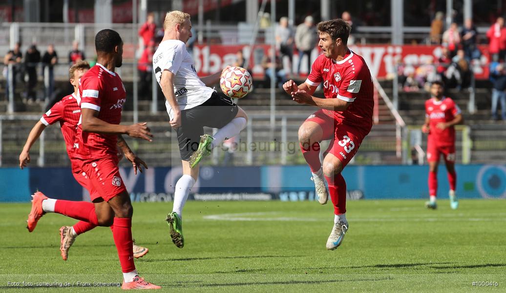 SPO, viertklassig, vierthöchste Spielklasse, Voetbal, Teamsport, Sport, Soccer, Saison 2024 2025, Profifußball, Männer, Mannschaftssport, Würzburg, Le Football, Herren, Germany, GER, Fußball, Futbol, Fussball, Fotball, Viertklassigkeit, Vierte Liga, Deutschland, DFB, DEU, AKON ARENA, Calcio, Regionalliga, Regionalliga Bayern, 2024/25, 11. Spieltag - Bild-ID: 1000416 SPO, viertklassig, vierthöchste Spielklasse, Voetbal, Teamsport, Sport, Soccer, Saison 2024 2025, Profifußball, Männer, Mannschaftssport, Würzburg, Le Football, Herren, Germany, GER, Fußball, Futbol, Fussball, Fotball, Viertklassigkeit, Vierte Liga, Deutschland, DFB, DEU, AKON ARENA, Calcio, Regionalliga, Regionalliga Bayern, 2024/25, 11. Spieltag - Bild-ID: 1000416