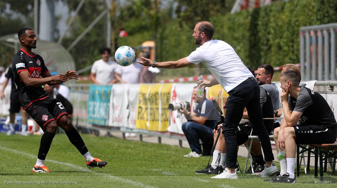 SPO, viertklassig, vierthöchste Spielklasse, Voetbal, Teamsport, Sport, Soccer, Saison 2024 2025, Profifußball, Männer, Mannschaftssport, Heimstetten, Le Football, Herren, Germany, GER, Fußball, Futbol, Fussball, Fotball, Viertklassigkeit, Vierte Liga, Deutschland, DFB, DEU, ATS Sportpark Heimstetten, Calcio, Regionalliga, Regionalliga Bayern, 2024/25, 1. Spieltag - Bild-ID: 1000492 SPO, viertklassig, vierthöchste Spielklasse, Voetbal, Teamsport, Sport, Soccer, Saison 2024 2025, Profifußball, Männer, Mannschaftssport, Heimstetten, Le Football, Herren, Germany, GER, Fußball, Futbol, Fussball, Fotball, Viertklassigkeit, Vierte Liga, Deutschland, DFB, DEU, ATS Sportpark Heimstetten, Calcio, Regionalliga, Regionalliga Bayern, 2024/25, 1. Spieltag - Bild-ID: 1000492