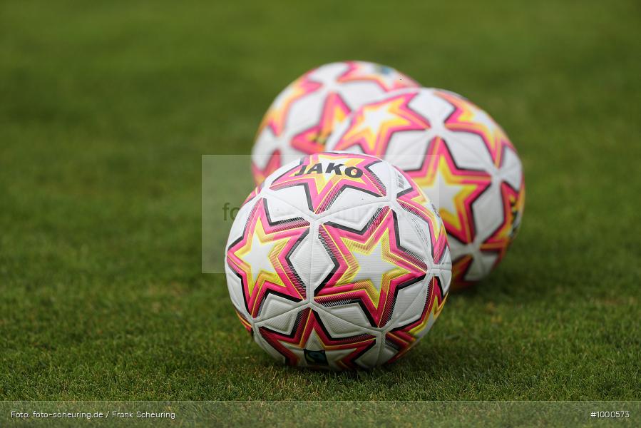 SPO, viertklassig, vierthöchste Spielklasse, Voetbal, Teamsport, Sport, Soccer, Saison 2024 2025, Profifußball, Männer, Mannschaftssport, Würzburg, Le Football, Herren, Germany, GER, Fußball, Futbol, Fussball, Fotball, Viertklassigkeit, Vierte Liga, Deutschland, DFB, DEU, AKON ARENA, Calcio, Regionalliga, Regionalliga Bayern, 2024/25, 2. Spieltag - Bild-ID: 1000573 SPO, viertklassig, vierthöchste Spielklasse, Voetbal, Teamsport, Sport, Soccer, Saison 2024 2025, Profifußball, Männer, Mannschaftssport, Würzburg, Le Football, Herren, Germany, GER, Fußball, Futbol, Fussball, Fotball, Viertklassigkeit, Vierte Liga, Deutschland, DFB, DEU, AKON ARENA, Calcio, Regionalliga, Regionalliga Bayern, 2024/25, 2. Spieltag - Bild-ID: 1000573