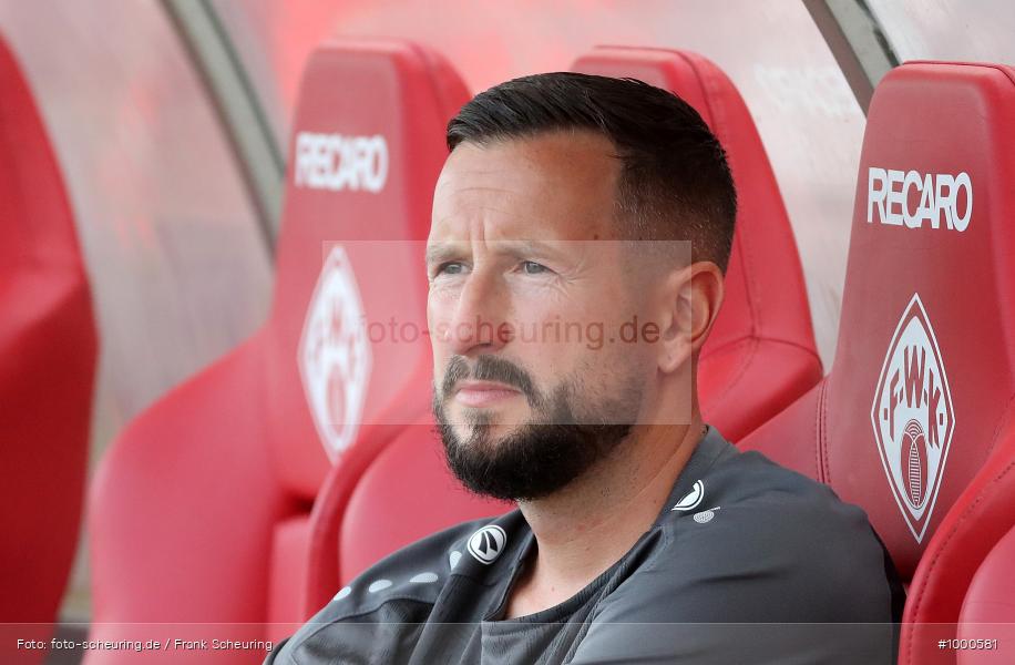 SPO, viertklassig, vierthöchste Spielklasse, Voetbal, Teamsport, Sport, Soccer, Saison 2024 2025, Profifußball, Männer, Mannschaftssport, Würzburg, Le Football, Herren, Germany, GER, Fußball, Futbol, Fussball, Fotball, Viertklassigkeit, Vierte Liga, Deutschland, DFB, DEU, AKON ARENA, Calcio, Regionalliga, Regionalliga Bayern, 2024/25, 2. Spieltag - Bild-ID: 1000581 SPO, viertklassig, vierthöchste Spielklasse, Voetbal, Teamsport, Sport, Soccer, Saison 2024 2025, Profifußball, Männer, Mannschaftssport, Würzburg, Le Football, Herren, Germany, GER, Fußball, Futbol, Fussball, Fotball, Viertklassigkeit, Vierte Liga, Deutschland, DFB, DEU, AKON ARENA, Calcio, Regionalliga, Regionalliga Bayern, 2024/25, 2. Spieltag - Bild-ID: 1000581