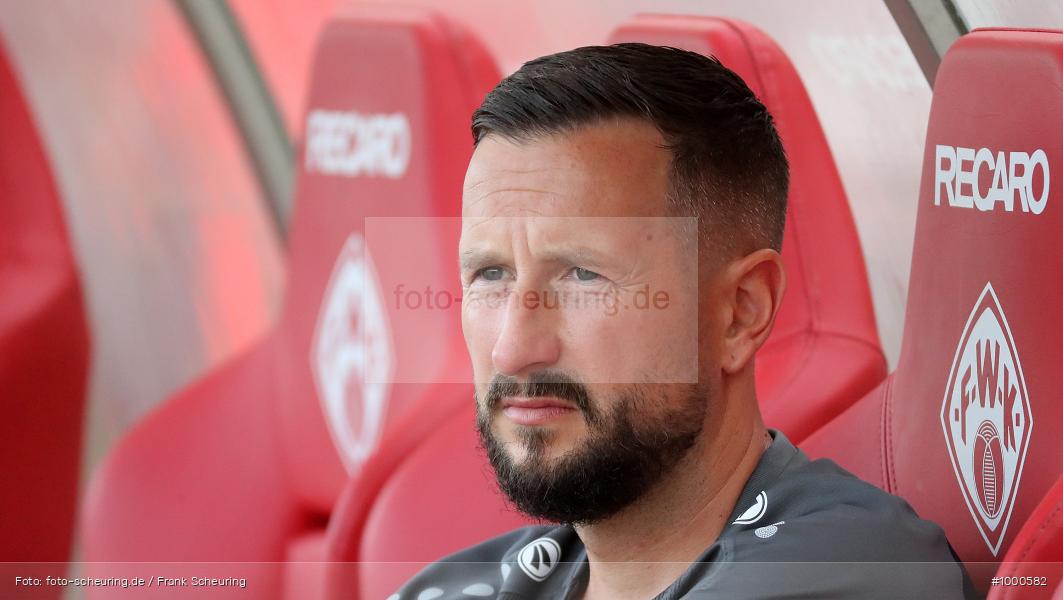 SPO, viertklassig, vierthöchste Spielklasse, Voetbal, Teamsport, Sport, Soccer, Saison 2024 2025, Profifußball, Männer, Mannschaftssport, Würzburg, Le Football, Herren, Germany, GER, Fußball, Futbol, Fussball, Fotball, Viertklassigkeit, Vierte Liga, Deutschland, DFB, DEU, AKON ARENA, Calcio, Regionalliga, Regionalliga Bayern, 2024/25, 2. Spieltag - Bild-ID: 1000582