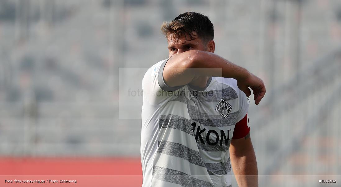 SPO, viertklassig, vierthöchste Spielklasse, Voetbal, Teamsport, Sport, Soccer, Saison 2024 2025, Profifußball, Männer, Mannschaftssport, Würzburg, Le Football, Herren, Germany, GER, Fußball, Futbol, Fussball, Fotball, Viertklassigkeit, Vierte Liga, Deutschland, DFB, DEU, AKON ARENA, Calcio, Regionalliga, Regionalliga Bayern, 2024/25, 2. Spieltag - Bild-ID: 1000602 SPO, viertklassig, vierthöchste Spielklasse, Voetbal, Teamsport, Sport, Soccer, Saison 2024 2025, Profifußball, Männer, Mannschaftssport, Würzburg, Le Football, Herren, Germany, GER, Fußball, Futbol, Fussball, Fotball, Viertklassigkeit, Vierte Liga, Deutschland, DFB, DEU, AKON ARENA, Calcio, Regionalliga, Regionalliga Bayern, 2024/25, 2. Spieltag - Bild-ID: 1000602
