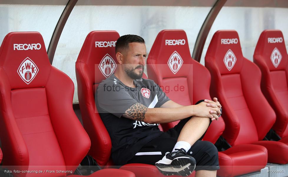 SPO, viertklassig, vierthöchste Spielklasse, Voetbal, Teamsport, Sport, Soccer, Saison 2024 2025, Profifußball, Männer, Mannschaftssport, Würzburg, Le Football, Herren, Germany, GER, Fußball, Futbol, Fussball, Fotball, Viertklassigkeit, Vierte Liga, Deutschland, DFB, DEU, AKON ARENA, Calcio, Regionalliga, Regionalliga Bayern, 2024/25, 2. Spieltag - Bild-ID: 1000605