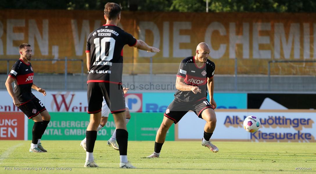 SPO, viertklassig, vierthöchste Spielklasse, Voetbal, Teamsport, Sport, Soccer, Saison 2024 2025, Profifußball, Männer, Mannschaftssport, Burghausen, Le Football, Herren, Germany, GER, Fußball, Futbol, Fussball, Fotball, Viertklassigkeit, Vierte Liga, Deutschland, DFB, DEU, Wacker-Arena, Calcio, Regionalliga, Regionalliga Bayern, 2024/25, 3. Spieltag - Bild-ID: 1000646 SPO, viertklassig, vierthöchste Spielklasse, Voetbal, Teamsport, Sport, Soccer, Saison 2024 2025, Profifußball, Männer, Mannschaftssport, Burghausen, Le Football, Herren, Germany, GER, Fußball, Futbol, Fussball, Fotball, Viertklassigkeit, Vierte Liga, Deutschland, DFB, DEU, Wacker-Arena, Calcio, Regionalliga, Regionalliga Bayern, 2024/25, 3. Spieltag - Bild-ID: 1000646