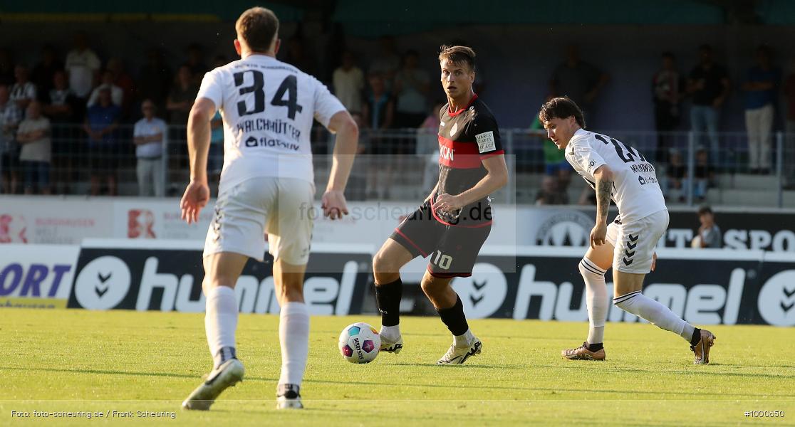 SPO, viertklassig, vierthöchste Spielklasse, Voetbal, Teamsport, Sport, Soccer, Saison 2024 2025, Profifußball, Männer, Mannschaftssport, Burghausen, Le Football, Herren, Germany, GER, Fußball, Futbol, Fussball, Fotball, Viertklassigkeit, Vierte Liga, Deutschland, DFB, DEU, Wacker-Arena, Calcio, Regionalliga, Regionalliga Bayern, 2024/25, 3. Spieltag - Bild-ID: 1000650 SPO, viertklassig, vierthöchste Spielklasse, Voetbal, Teamsport, Sport, Soccer, Saison 2024 2025, Profifußball, Männer, Mannschaftssport, Burghausen, Le Football, Herren, Germany, GER, Fußball, Futbol, Fussball, Fotball, Viertklassigkeit, Vierte Liga, Deutschland, DFB, DEU, Wacker-Arena, Calcio, Regionalliga, Regionalliga Bayern, 2024/25, 3. Spieltag - Bild-ID: 1000650