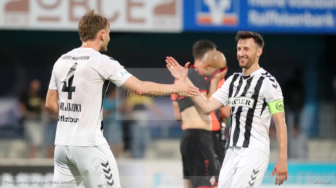 SPO, viertklassig, vierthöchste Spielklasse, Voetbal, Teamsport, Sport, Soccer, Saison 2024 2025, Profifußball, Männer, Mannschaftssport, Burghausen, Le Football, Herren, Germany, GER, Fußball, Futbol, Fussball, Fotball, Viertklassigkeit, Vierte Liga, Deutschland, DFB, DEU, Wacker-Arena, Calcio, Regionalliga, Regionalliga Bayern, 2024/25, 3. Spieltag - Bild-ID: 1000693 SPO, viertklassig, vierthöchste Spielklasse, Voetbal, Teamsport, Sport, Soccer, Saison 2024 2025, Profifußball, Männer, Mannschaftssport, Burghausen, Le Football, Herren, Germany, GER, Fußball, Futbol, Fussball, Fotball, Viertklassigkeit, Vierte Liga, Deutschland, DFB, DEU, Wacker-Arena, Calcio, Regionalliga, Regionalliga Bayern, 2024/25, 3. Spieltag - Bild-ID: 1000693