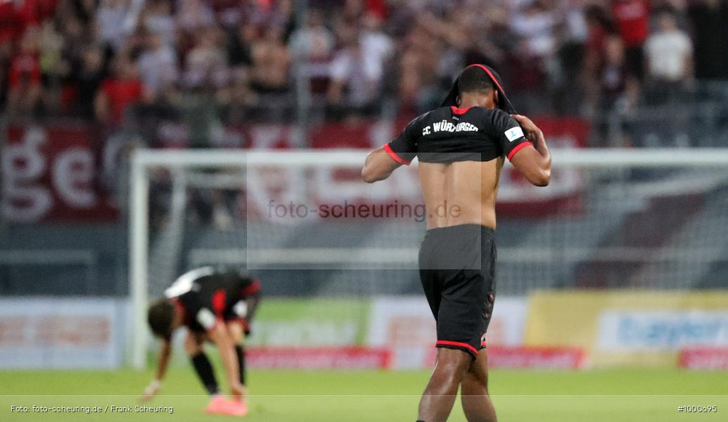 SPO, viertklassig, vierthöchste Spielklasse, Voetbal, Teamsport, Sport, Soccer, Saison 2024 2025, Profifußball, Männer, Mannschaftssport, Burghausen, Le Football, Herren, Germany, GER, Fußball, Futbol, Fussball, Fotball, Viertklassigkeit, Vierte Liga, Deutschland, DFB, DEU, Wacker-Arena, Calcio, Regionalliga, Regionalliga Bayern, 2024/25, 3. Spieltag - Bild-ID: 1000695 SPO, viertklassig, vierthöchste Spielklasse, Voetbal, Teamsport, Sport, Soccer, Saison 2024 2025, Profifußball, Männer, Mannschaftssport, Burghausen, Le Football, Herren, Germany, GER, Fußball, Futbol, Fussball, Fotball, Viertklassigkeit, Vierte Liga, Deutschland, DFB, DEU, Wacker-Arena, Calcio, Regionalliga, Regionalliga Bayern, 2024/25, 3. Spieltag - Bild-ID: 1000695