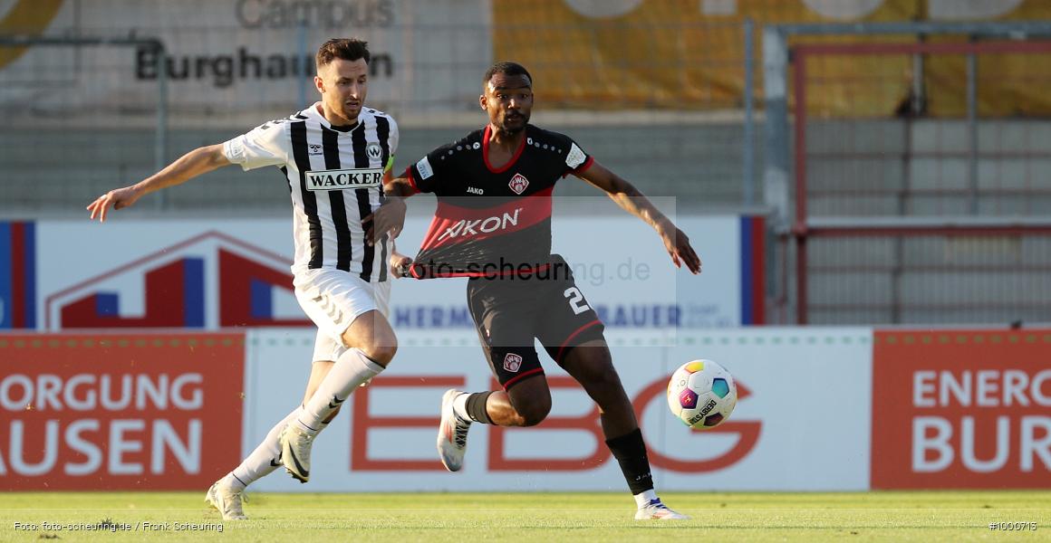 SPO, viertklassig, vierthöchste Spielklasse, Voetbal, Teamsport, Sport, Soccer, Saison 2024 2025, Profifußball, Männer, Mannschaftssport, Burghausen, Le Football, Herren, Germany, GER, Fußball, Futbol, Fussball, Fotball, Viertklassigkeit, Vierte Liga, Deutschland, DFB, DEU, Wacker-Arena, Calcio, Regionalliga, Regionalliga Bayern, 2024/25, 3. Spieltag - Bild-ID: 1000713 SPO, viertklassig, vierthöchste Spielklasse, Voetbal, Teamsport, Sport, Soccer, Saison 2024 2025, Profifußball, Männer, Mannschaftssport, Burghausen, Le Football, Herren, Germany, GER, Fußball, Futbol, Fussball, Fotball, Viertklassigkeit, Vierte Liga, Deutschland, DFB, DEU, Wacker-Arena, Calcio, Regionalliga, Regionalliga Bayern, 2024/25, 3. Spieltag - Bild-ID: 1000713