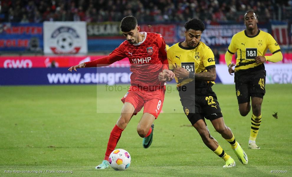 oberste Spielklasse, höchste Liga, Voetbal, Teamsport, Sportclub, Sport-Club, Sport, Soccer, Heidenheim, Saison 2023 2024, Profifußball, Voith-Arena, Männer, Mannschaftssport, Le Football, Herren, Germany, GER, Fußball, Futbol, Fussball, Fotball, Erste Liga, Deutschland, DFL, DEU, Calcio, Bundesliga, 2023/24, 1.BL, 20. Spieltag, 1. Bundesliga, 1 BL - Bild-ID: 1000860