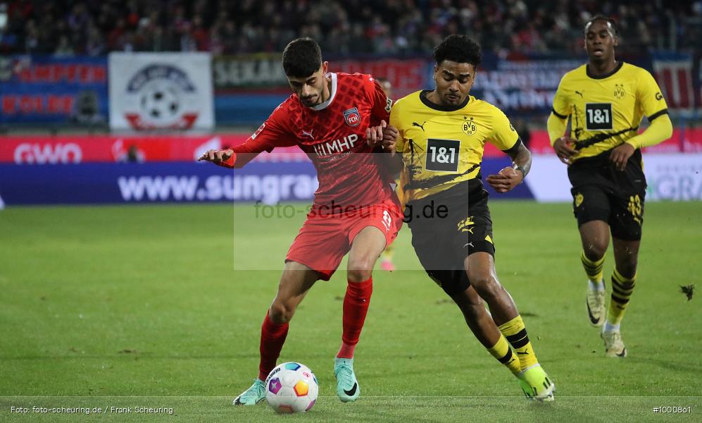 oberste Spielklasse, höchste Liga, Voetbal, Teamsport, Sportclub, Sport-Club, Sport, Soccer, Heidenheim, Saison 2023 2024, Profifußball, Voith-Arena, Männer, Mannschaftssport, Le Football, Herren, Germany, GER, Fußball, Futbol, Fussball, Fotball, Erste Liga, Deutschland, DFL, DEU, Calcio, Bundesliga, 2023/24, 1.BL, 20. Spieltag, 1. Bundesliga, 1 BL - Bild-ID: 1000861