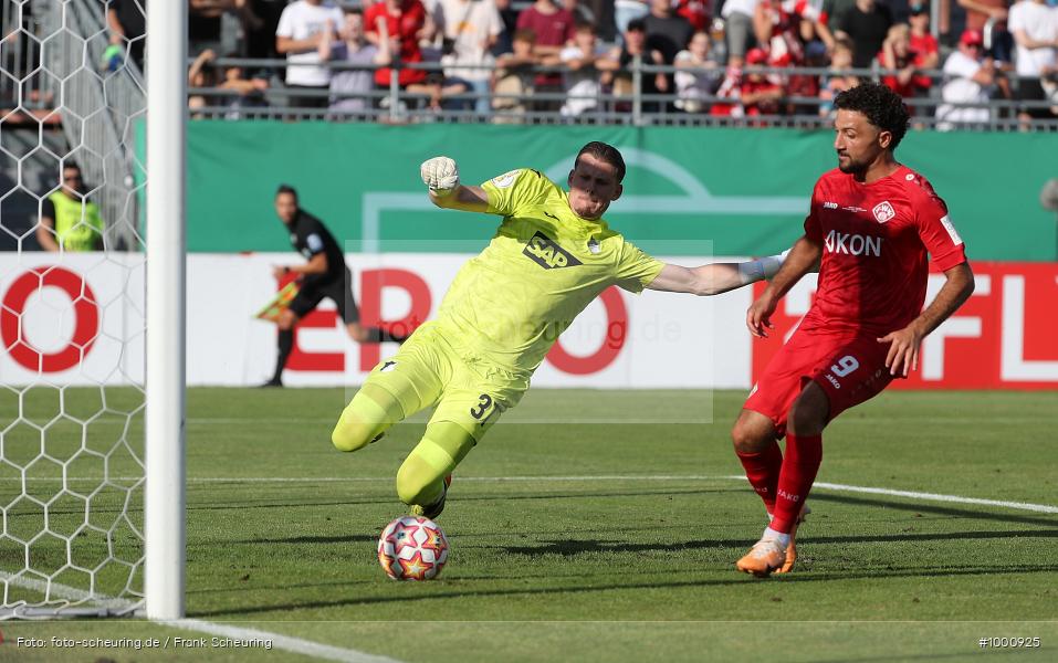 SPO, Voetbal, Turnier, Teamsport, Sport, Soccer, Würzburg, Saison 2024 2025, Profifußball, Pokalwettbewerb, Pokal, Männer, Mannschaftssport, Le Football, Herren, Germany, GER, Fußball, Futbol, Fussball, Fotball, Deutschland, Deutscher Fußball-Bund, DFB-Pokal, DFB, DEU, Calcio, Regionalliga Bayern gegen Bundesligist, AKON ARENA, 2024/25, 1. Runde, 1. Hauptrunde - Bild-ID: 1000925 SPO, Voetbal, Turnier, Teamsport, Sport, Soccer, Würzburg, Saison 2024 2025, Profifußball, Pokalwettbewerb, Pokal, Männer, Mannschaftssport, Le Football, Herren, Germany, GER, Fußball, Futbol, Fussball, Fotball, Deutschland, Deutscher Fußball-Bund, DFB-Pokal, DFB, DEU, Calcio, Regionalliga Bayern gegen Bundesligist, AKON ARENA, 2024/25, 1. Runde, 1. Hauptrunde - Bild-ID: 1000925