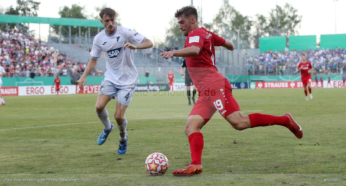 SPO, Voetbal, Turnier, Teamsport, Sport, Soccer, Würzburg, Saison 2024 2025, Profifußball, Pokalwettbewerb, Pokal, Männer, Mannschaftssport, Le Football, Herren, Germany, GER, Fußball, Futbol, Fussball, Fotball, Deutschland, Deutscher Fußball-Bund, DFB-Pokal, DFB, DEU, Calcio, Regionalliga Bayern gegen Bundesligist, AKON ARENA, 2024/25, 1. Runde, 1. Hauptrunde - Bild-ID: 1000977