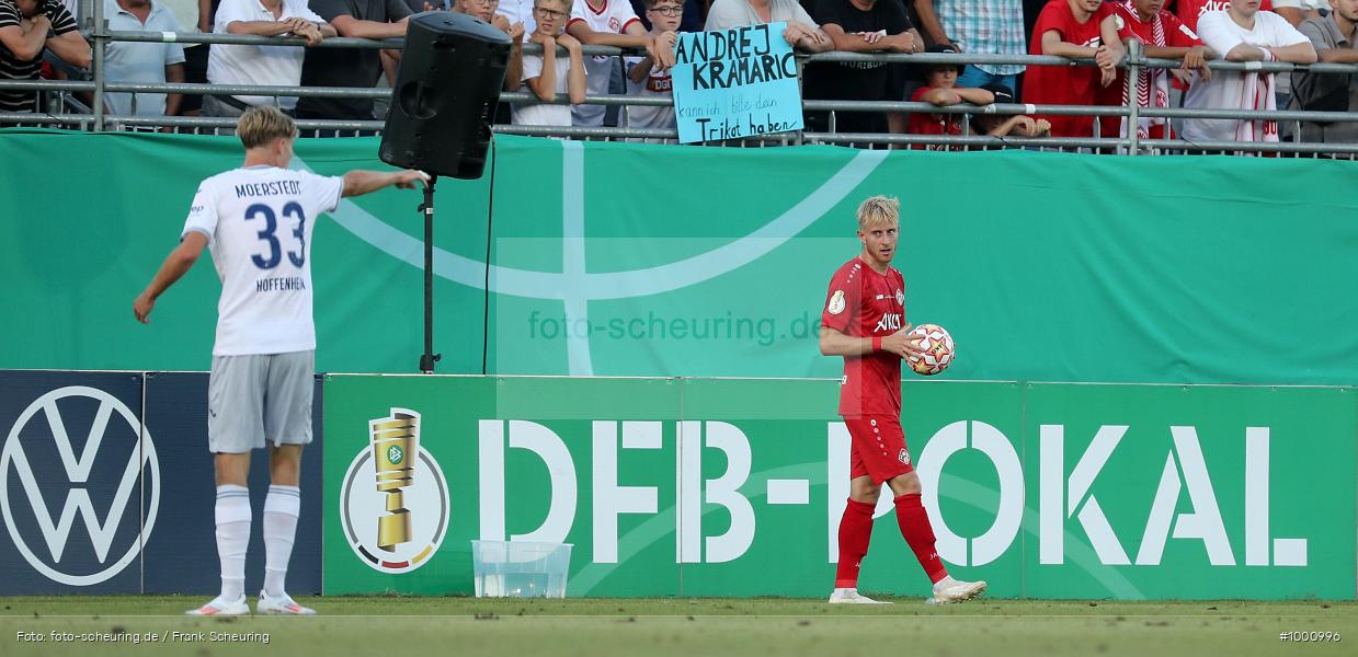SPO, Voetbal, Turnier, Teamsport, Sport, Soccer, Würzburg, Saison 2024 2025, Profifußball, Pokalwettbewerb, Pokal, Männer, Mannschaftssport, Le Football, Herren, Germany, GER, Fußball, Futbol, Fussball, Fotball, Deutschland, Deutscher Fußball-Bund, DFB-Pokal, DFB, DEU, Calcio, Regionalliga Bayern gegen Bundesligist, AKON ARENA, 2024/25, 1. Runde, 1. Hauptrunde - Bild-ID: 1000996 SPO, Voetbal, Turnier, Teamsport, Sport, Soccer, Würzburg, Saison 2024 2025, Profifußball, Pokalwettbewerb, Pokal, Männer, Mannschaftssport, Le Football, Herren, Germany, GER, Fußball, Futbol, Fussball, Fotball, Deutschland, Deutscher Fußball-Bund, DFB-Pokal, DFB, DEU, Calcio, Regionalliga Bayern gegen Bundesligist, AKON ARENA, 2024/25, 1. Runde, 1. Hauptrunde - Bild-ID: 1000996