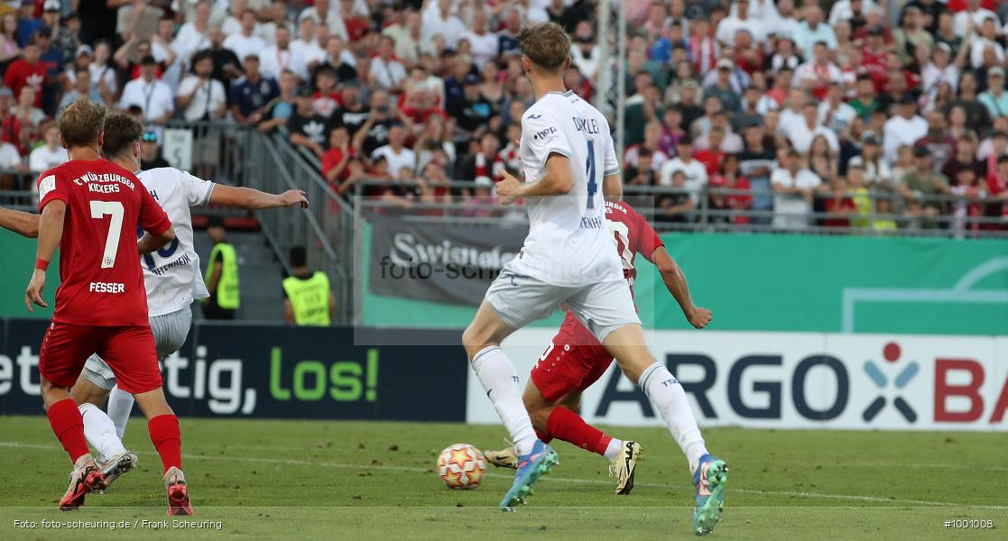 SPO, Voetbal, Turnier, Teamsport, Sport, Soccer, Würzburg, Saison 2024 2025, Profifußball, Pokalwettbewerb, Pokal, Männer, Mannschaftssport, Le Football, Herren, Germany, GER, Fußball, Futbol, Fussball, Fotball, Deutschland, Deutscher Fußball-Bund, DFB-Pokal, DFB, DEU, Calcio, Regionalliga Bayern gegen Bundesligist, AKON ARENA, 2024/25, 1. Runde, 1. Hauptrunde - Bild-ID: 1001008 SPO, Voetbal, Turnier, Teamsport, Sport, Soccer, Würzburg, Saison 2024 2025, Profifußball, Pokalwettbewerb, Pokal, Männer, Mannschaftssport, Le Football, Herren, Germany, GER, Fußball, Futbol, Fussball, Fotball, Deutschland, Deutscher Fußball-Bund, DFB-Pokal, DFB, DEU, Calcio, Regionalliga Bayern gegen Bundesligist, AKON ARENA, 2024/25, 1. Runde, 1. Hauptrunde - Bild-ID: 1001008