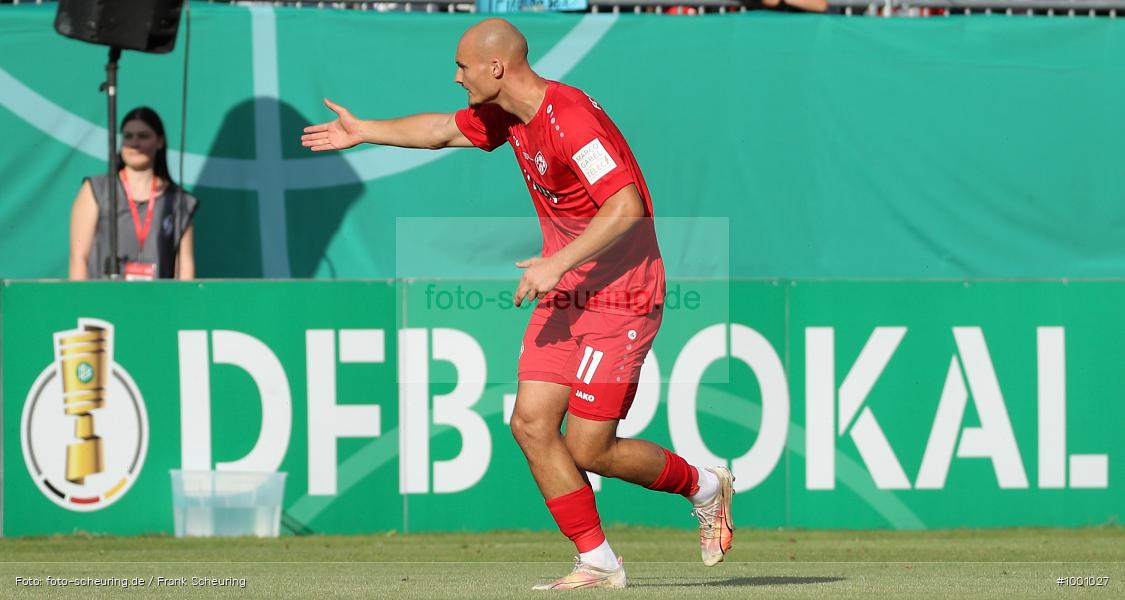 SPO, Voetbal, Turnier, Teamsport, Sport, Soccer, Würzburg, Saison 2024 2025, Profifußball, Pokalwettbewerb, Pokal, Männer, Mannschaftssport, Le Football, Herren, Germany, GER, Fußball, Futbol, Fussball, Fotball, Deutschland, Deutscher Fußball-Bund, DFB-Pokal, DFB, DEU, Calcio, Regionalliga Bayern gegen Bundesligist, AKON ARENA, 2024/25, 1. Runde, 1. Hauptrunde - Bild-ID: 1001027 SPO, Voetbal, Turnier, Teamsport, Sport, Soccer, Würzburg, Saison 2024 2025, Profifußball, Pokalwettbewerb, Pokal, Männer, Mannschaftssport, Le Football, Herren, Germany, GER, Fußball, Futbol, Fussball, Fotball, Deutschland, Deutscher Fußball-Bund, DFB-Pokal, DFB, DEU, Calcio, Regionalliga Bayern gegen Bundesligist, AKON ARENA, 2024/25, 1. Runde, 1. Hauptrunde - Bild-ID: 1001027