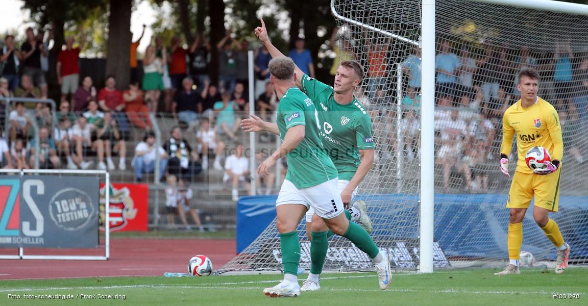 viertklassig, vierthöchste Spielklasse, Voetbal, Teamsport, Sport, Soccer, Saison 2024 2025, Profifußball, Männer, Mannschaftssport, Schweinfurt, Le Football, Herren, Germany, GER, Fußball, Futbol, Fussball, Fotball, Viertklassigkeit, Vierte Liga, Deutschland, DFB, DEU, Sachs Stadion, Calcio, Regionalliga, Regionalliga Bayern, 2024/25, 1. Spieltag - Bild-ID: 1001298 viertklassig, vierthöchste Spielklasse, Voetbal, Teamsport, Sport, Soccer, Saison 2024 2025, Profifußball, Männer, Mannschaftssport, Schweinfurt, Le Football, Herren, Germany, GER, Fußball, Futbol, Fussball, Fotball, Viertklassigkeit, Vierte Liga, Deutschland, DFB, DEU, Sachs Stadion, Calcio, Regionalliga, Regionalliga Bayern, 2024/25, 1. Spieltag - Bild-ID: 1001298