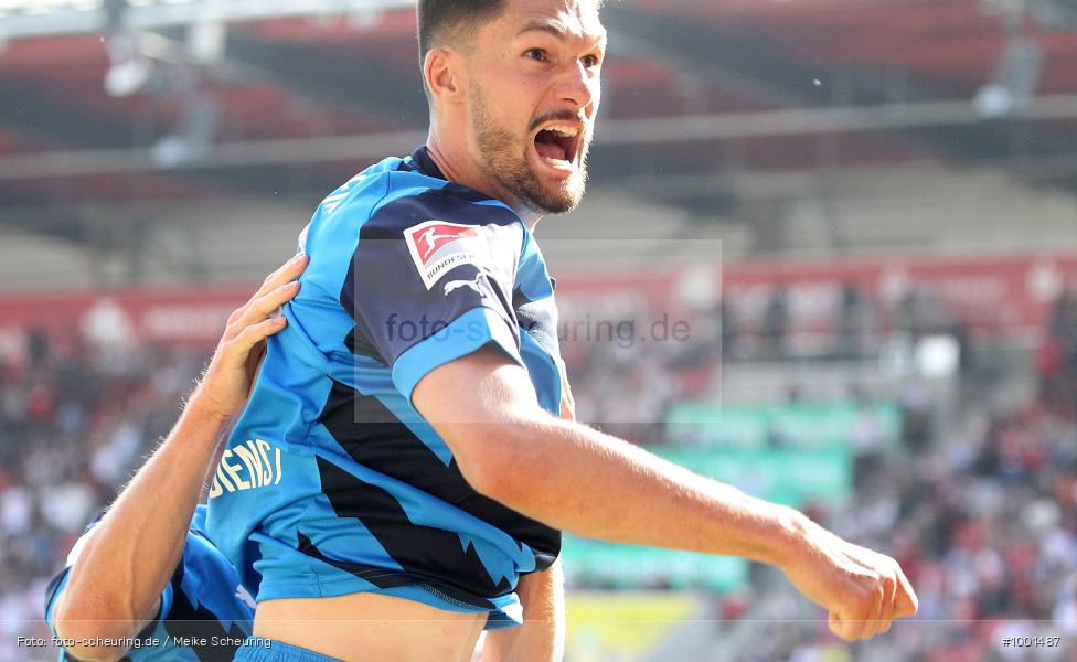 Zweite Liga, Zweite Bundesliga, Voetbal, Teamsport, Sport, Soccer, Regensburg, Saison 2022 2023, Profifußball, Männer, Mannschaftssport, Le Football, Herren, Germany, GER, Fußball, Futbol, Fussball, Fotball, Deutschland, DFL, DEU, Calcio, Jahnstadion, 2022/23, 2. Liga, 2. Fußball-Bundesliga, 2. FBL, 2. Bundesliga, 34. Spieltag, 1.FC, 1 FC Heidenheim 1846, SSV Jahn Regensburg - Bild-ID: 1001487 Zweite Liga, Zweite Bundesliga, Voetbal, Teamsport, Sport, Soccer, Regensburg, Saison 2022 2023, Profifußball, Männer, Mannschaftssport, Le Football, Herren, Germany, GER, Fußball, Futbol, Fussball, Fotball, Deutschland, DFL, DEU, Calcio, Jahnstadion, 2022/23, 2. Liga, 2. Fußball-Bundesliga, 2. FBL, 2. Bundesliga, 34. Spieltag, 1.FC, 1 FC Heidenheim 1846, SSV Jahn Regensburg - Bild-ID: 1001487
