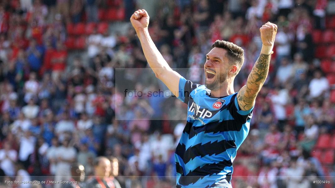 Zweite Liga, Zweite Bundesliga, Voetbal, Teamsport, Sport, Soccer, Regensburg, Saison 2022 2023, Profifußball, Männer, Mannschaftssport, Le Football, Herren, Germany, GER, Fußball, Futbol, Fussball, Fotball, Deutschland, DFL, DEU, Calcio, Jahnstadion, 2022/23, 2. Liga, 2. Fußball-Bundesliga, 2. FBL, 2. Bundesliga, 34. Spieltag, 1.FC, 1 FC Heidenheim 1846, SSV Jahn Regensburg - Bild-ID: 1001496 Zweite Liga, Zweite Bundesliga, Voetbal, Teamsport, Sport, Soccer, Regensburg, Saison 2022 2023, Profifußball, Männer, Mannschaftssport, Le Football, Herren, Germany, GER, Fußball, Futbol, Fussball, Fotball, Deutschland, DFL, DEU, Calcio, Jahnstadion, 2022/23, 2. Liga, 2. Fußball-Bundesliga, 2. FBL, 2. Bundesliga, 34. Spieltag, 1.FC, 1 FC Heidenheim 1846, SSV Jahn Regensburg - Bild-ID: 1001496