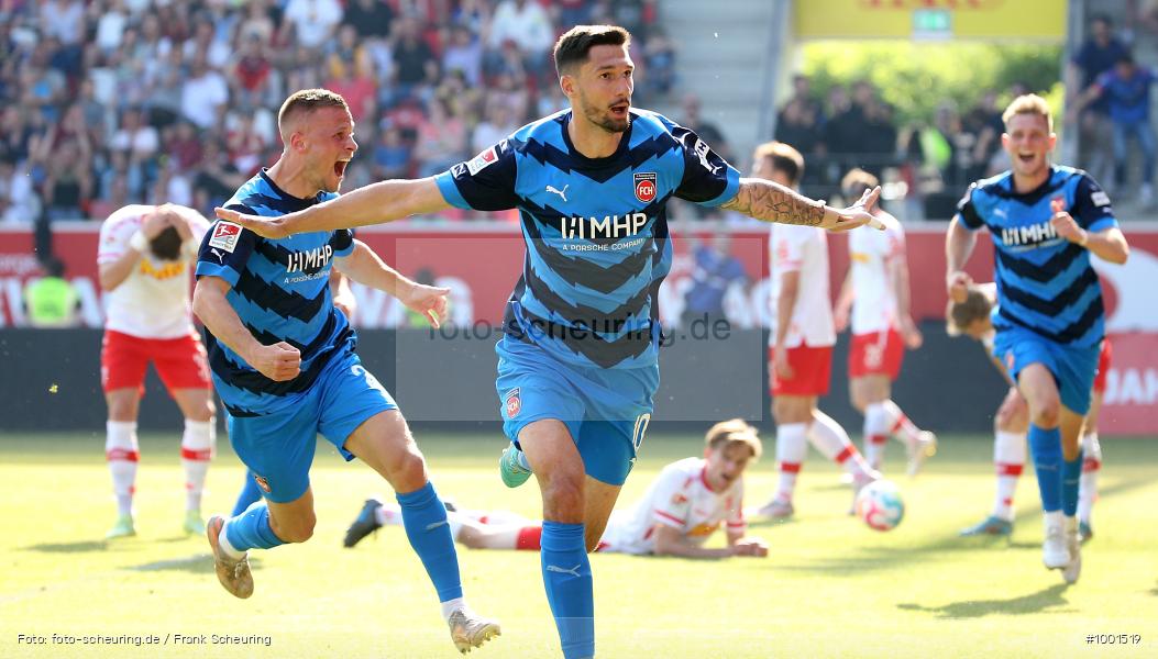 Zweite Liga, Zweite Bundesliga, Voetbal, Teamsport, Sport, Soccer, Regensburg, Saison 2022 2023, Profifußball, Männer, Mannschaftssport, Le Football, Herren, Germany, GER, Fußball, Futbol, Fussball, Fotball, Deutschland, DFL, DEU, Calcio, Jahnstadion, 2022/23, 2. Liga, 2. Fußball-Bundesliga, 2. FBL, 2. Bundesliga, 34. Spieltag, 1.FC, 1 FC Heidenheim 1846, SSV Jahn Regensburg - Bild-ID: 1001519 Zweite Liga, Zweite Bundesliga, Voetbal, Teamsport, Sport, Soccer, Regensburg, Saison 2022 2023, Profifußball, Männer, Mannschaftssport, Le Football, Herren, Germany, GER, Fußball, Futbol, Fussball, Fotball, Deutschland, DFL, DEU, Calcio, Jahnstadion, 2022/23, 2. Liga, 2. Fußball-Bundesliga, 2. FBL, 2. Bundesliga, 34. Spieltag, 1.FC, 1 FC Heidenheim 1846, SSV Jahn Regensburg - Bild-ID: 1001519
