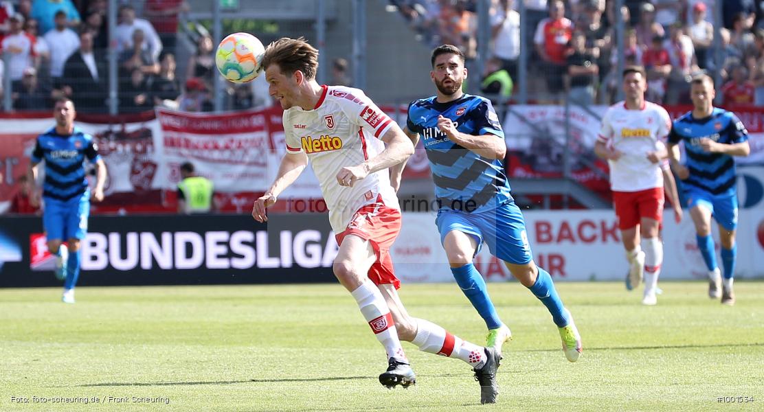 Zweite Liga, Zweite Bundesliga, Voetbal, Teamsport, Sport, Soccer, Regensburg, Saison 2022 2023, Profifußball, Männer, Mannschaftssport, Le Football, Herren, Germany, GER, Fußball, Futbol, Fussball, Fotball, Deutschland, DFL, DEU, Calcio, Jahnstadion, 2022/23, 2. Liga, 2. Fußball-Bundesliga, 2. FBL, 2. Bundesliga, 34. Spieltag, 1.FC, 1 FC Heidenheim 1846, SSV Jahn Regensburg - Bild-ID: 1001534 Zweite Liga, Zweite Bundesliga, Voetbal, Teamsport, Sport, Soccer, Regensburg, Saison 2022 2023, Profifußball, Männer, Mannschaftssport, Le Football, Herren, Germany, GER, Fußball, Futbol, Fussball, Fotball, Deutschland, DFL, DEU, Calcio, Jahnstadion, 2022/23, 2. Liga, 2. Fußball-Bundesliga, 2. FBL, 2. Bundesliga, 34. Spieltag, 1.FC, 1 FC Heidenheim 1846, SSV Jahn Regensburg - Bild-ID: 1001534