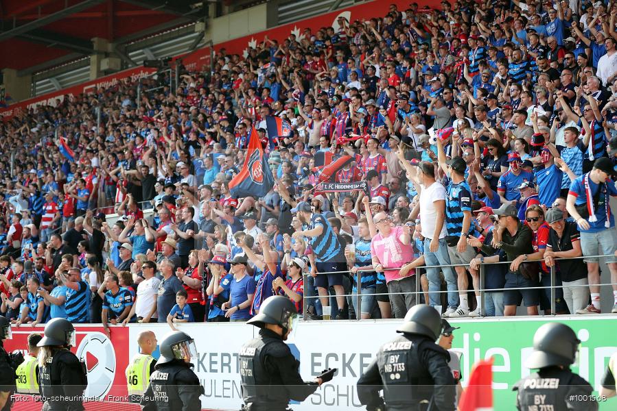 Zweite Liga, Zweite Bundesliga, Voetbal, Teamsport, Sport, Soccer, Regensburg, Saison 2022 2023, Profifußball, Männer, Mannschaftssport, Le Football, Herren, Germany, GER, Fußball, Futbol, Fussball, Fotball, Deutschland, DFL, DEU, Calcio, Jahnstadion, 2022/23, 2. Liga, 2. Fußball-Bundesliga, 2. FBL, 2. Bundesliga, 34. Spieltag, 1.FC, 1 FC Heidenheim 1846, SSV Jahn Regensburg - Bild-ID: 1001568 Zweite Liga, Zweite Bundesliga, Voetbal, Teamsport, Sport, Soccer, Regensburg, Saison 2022 2023, Profifußball, Männer, Mannschaftssport, Le Football, Herren, Germany, GER, Fußball, Futbol, Fussball, Fotball, Deutschland, DFL, DEU, Calcio, Jahnstadion, 2022/23, 2. Liga, 2. Fußball-Bundesliga, 2. FBL, 2. Bundesliga, 34. Spieltag, 1.FC, 1 FC Heidenheim 1846, SSV Jahn Regensburg - Bild-ID: 1001568