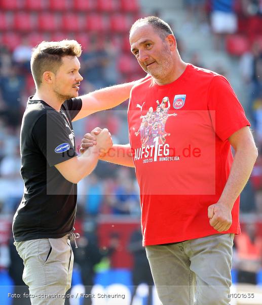 Zweite Liga, Zweite Bundesliga, Voetbal, Teamsport, Sport, Soccer, Regensburg, Saison 2022 2023, Profifußball, Männer, Mannschaftssport, Le Football, Herren, Germany, GER, Fußball, Futbol, Fussball, Fotball, Deutschland, DFL, DEU, Calcio, Jahnstadion, 2022/23, 2. Liga, 2. Fußball-Bundesliga, 2. FBL, 2. Bundesliga, 34. Spieltag, 1.FC, 1 FC Heidenheim 1846, SSV Jahn Regensburg - Bild-ID: 1001635 Zweite Liga, Zweite Bundesliga, Voetbal, Teamsport, Sport, Soccer, Regensburg, Saison 2022 2023, Profifußball, Männer, Mannschaftssport, Le Football, Herren, Germany, GER, Fußball, Futbol, Fussball, Fotball, Deutschland, DFL, DEU, Calcio, Jahnstadion, 2022/23, 2. Liga, 2. Fußball-Bundesliga, 2. FBL, 2. Bundesliga, 34. Spieltag, 1.FC, 1 FC Heidenheim 1846, SSV Jahn Regensburg - Bild-ID: 1001635