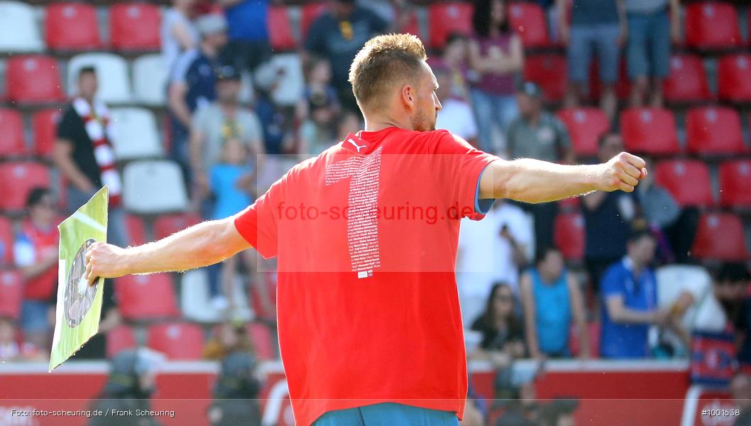 Zweite Liga, Zweite Bundesliga, Voetbal, Teamsport, Sport, Soccer, Regensburg, Saison 2022 2023, Profifußball, Männer, Mannschaftssport, Le Football, Herren, Germany, GER, Fußball, Futbol, Fussball, Fotball, Deutschland, DFL, DEU, Calcio, Jahnstadion, 2022/23, 2. Liga, 2. Fußball-Bundesliga, 2. FBL, 2. Bundesliga, 34. Spieltag, 1.FC, 1 FC Heidenheim 1846, SSV Jahn Regensburg - Bild-ID: 1001638 Zweite Liga, Zweite Bundesliga, Voetbal, Teamsport, Sport, Soccer, Regensburg, Saison 2022 2023, Profifußball, Männer, Mannschaftssport, Le Football, Herren, Germany, GER, Fußball, Futbol, Fussball, Fotball, Deutschland, DFL, DEU, Calcio, Jahnstadion, 2022/23, 2. Liga, 2. Fußball-Bundesliga, 2. FBL, 2. Bundesliga, 34. Spieltag, 1.FC, 1 FC Heidenheim 1846, SSV Jahn Regensburg - Bild-ID: 1001638