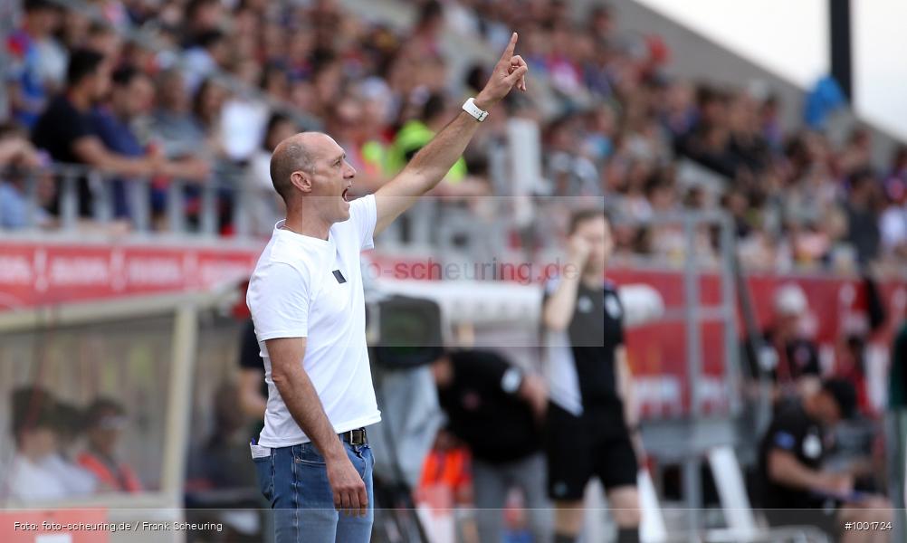 Zweite Liga, Zweite Bundesliga, Voetbal, Teamsport, Sport, Soccer, Regensburg, Saison 2022 2023, Profifußball, Männer, Mannschaftssport, Le Football, Herren, Germany, GER, Fußball, Futbol, Fussball, Fotball, Deutschland, DFL, DEU, Calcio, Jahnstadion, 2022/23, 2. Liga, 2. Fußball-Bundesliga, 2. FBL, 2. Bundesliga, 34. Spieltag, 1.FC, 1 FC Heidenheim 1846, SSV Jahn Regensburg - Bild-ID: 1001724 Zweite Liga, Zweite Bundesliga, Voetbal, Teamsport, Sport, Soccer, Regensburg, Saison 2022 2023, Profifußball, Männer, Mannschaftssport, Le Football, Herren, Germany, GER, Fußball, Futbol, Fussball, Fotball, Deutschland, DFL, DEU, Calcio, Jahnstadion, 2022/23, 2. Liga, 2. Fußball-Bundesliga, 2. FBL, 2. Bundesliga, 34. Spieltag, 1.FC, 1 FC Heidenheim 1846, SSV Jahn Regensburg - Bild-ID: 1001724