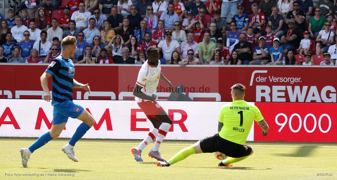 Zweite Liga, Zweite Bundesliga, Voetbal, Teamsport, Sport, Soccer, Regensburg, Saison 2022 2023, Profifußball, Männer, Mannschaftssport, Le Football, Herren, Germany, GER, Fußball, Futbol, Fussball, Fotball, Deutschland, DFL, DEU, Calcio, Jahnstadion, 2022/23, 2. Liga, 2. Fußball-Bundesliga, 2. FBL, 2. Bundesliga, 34. Spieltag, 1.FC, 1 FC Heidenheim 1846, SSV Jahn Regensburg - Bild-ID: 1001760 Zweite Liga, Zweite Bundesliga, Voetbal, Teamsport, Sport, Soccer, Regensburg, Saison 2022 2023, Profifußball, Männer, Mannschaftssport, Le Football, Herren, Germany, GER, Fußball, Futbol, Fussball, Fotball, Deutschland, DFL, DEU, Calcio, Jahnstadion, 2022/23, 2. Liga, 2. Fußball-Bundesliga, 2. FBL, 2. Bundesliga, 34. Spieltag, 1.FC, 1 FC Heidenheim 1846, SSV Jahn Regensburg - Bild-ID: 1001760