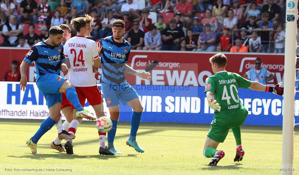 Zweite Liga, Zweite Bundesliga, Voetbal, Teamsport, Sport, Soccer, Regensburg, Saison 2022 2023, Profifußball, Männer, Mannschaftssport, Le Football, Herren, Germany, GER, Fußball, Futbol, Fussball, Fotball, Deutschland, DFL, DEU, Calcio, Jahnstadion, 2022/23, 2. Liga, 2. Fußball-Bundesliga, 2. FBL, 2. Bundesliga, 34. Spieltag, 1.FC, 1 FC Heidenheim 1846, SSV Jahn Regensburg - Bild-ID: 1001768 Zweite Liga, Zweite Bundesliga, Voetbal, Teamsport, Sport, Soccer, Regensburg, Saison 2022 2023, Profifußball, Männer, Mannschaftssport, Le Football, Herren, Germany, GER, Fußball, Futbol, Fussball, Fotball, Deutschland, DFL, DEU, Calcio, Jahnstadion, 2022/23, 2. Liga, 2. Fußball-Bundesliga, 2. FBL, 2. Bundesliga, 34. Spieltag, 1.FC, 1 FC Heidenheim 1846, SSV Jahn Regensburg - Bild-ID: 1001768
