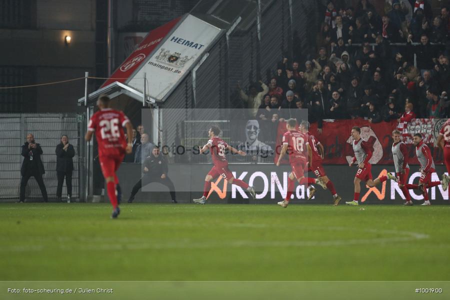 SPO, viertklassig, vierthoechste Spielklasse, Voetbal, Teamsport, Sport, Soccer, Saison 2024 2025, Profifussball, Maenner, Mannschaftssport, Wuerzburg, Le Football, Herren, Germany, GER, Fussball, Futbol, Fussball, Fotball, Viertklassigkeit, Vierte Liga, Deutschland, DFB, DEU, AKON ARENA, Calcio, Regionalliga, Regionalliga Bayern, 2024/25, 15. Spieltag - Bild-ID: 1001900 SPO, viertklassig, vierthoechste Spielklasse, Voetbal, Teamsport, Sport, Soccer, Saison 2024 2025, Profifussball, Maenner, Mannschaftssport, Wuerzburg, Le Football, Herren, Germany, GER, Fussball, Futbol, Fussball, Fotball, Viertklassigkeit, Vierte Liga, Deutschland, DFB, DEU, AKON ARENA, Calcio, Regionalliga, Regionalliga Bayern, 2024/25, 15. Spieltag - Bild-ID: 1001900