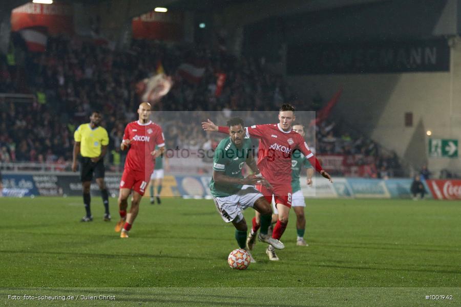 SPO, viertklassig, vierthoechste Spielklasse, Voetbal, Teamsport, Sport, Soccer, Saison 2024 2025, Profifussball, Maenner, Mannschaftssport, Wuerzburg, Le Football, Herren, Germany, GER, Fussball, Futbol, Fussball, Fotball, Viertklassigkeit, Vierte Liga, Deutschland, DFB, DEU, AKON ARENA, Calcio, Regionalliga, Regionalliga Bayern, 2024/25, 15. Spieltag - Bild-ID: 1001942 SPO, viertklassig, vierthoechste Spielklasse, Voetbal, Teamsport, Sport, Soccer, Saison 2024 2025, Profifussball, Maenner, Mannschaftssport, Wuerzburg, Le Football, Herren, Germany, GER, Fussball, Futbol, Fussball, Fotball, Viertklassigkeit, Vierte Liga, Deutschland, DFB, DEU, AKON ARENA, Calcio, Regionalliga, Regionalliga Bayern, 2024/25, 15. Spieltag - Bild-ID: 1001942