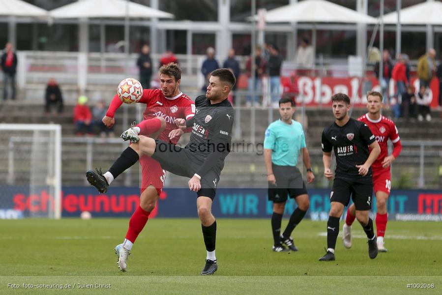 SPO, viertklassig, vierthoechste Spielklasse, Voetbal, Teamsport, Sport, Soccer, Saison 2024 2025, Profifussball, Maenner, Mannschaftssport, Wuerzburg, Le Football, Herren, Germany, GER, Fussball, Futbol, Fussball, Fotball, Viertklassigkeit, Vierte Liga, Deutschland, DFB, DEU, AKON ARENA, Calcio, Regionalliga, Regionalliga Bayern, 2024/25, 13. Spieltag - Bild-ID: 1002068 SPO, viertklassig, vierthoechste Spielklasse, Voetbal, Teamsport, Sport, Soccer, Saison 2024 2025, Profifussball, Maenner, Mannschaftssport, Wuerzburg, Le Football, Herren, Germany, GER, Fussball, Futbol, Fussball, Fotball, Viertklassigkeit, Vierte Liga, Deutschland, DFB, DEU, AKON ARENA, Calcio, Regionalliga, Regionalliga Bayern, 2024/25, 13. Spieltag - Bild-ID: 1002068