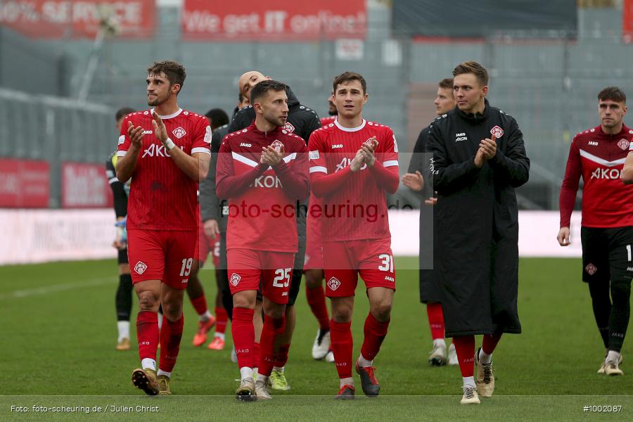 viertklassig, vierthoechste Spielklasse, Voetbal, Teamsport, Sport, Soccer, Saison 2024 2025, Profifussball, Maenner, Mannschaftssport, Wuerzburg, Le Football, Herren, Germany, GER, Futbol, Fussball, Fotball, Viertklassigkeit, Vierte Liga, Deutschland, DFB, DEU, AKON Arena, Calcio, Regionalliga, Regionalliga Bayern, 2024/25, 18. Spieltag - Bild-ID: 1002087 viertklassig, vierthoechste Spielklasse, Voetbal, Teamsport, Sport, Soccer, Saison 2024 2025, Profifussball, Maenner, Mannschaftssport, Wuerzburg, Le Football, Herren, Germany, GER, Futbol, Fussball, Fotball, Viertklassigkeit, Vierte Liga, Deutschland, DFB, DEU, AKON Arena, Calcio, Regionalliga, Regionalliga Bayern, 2024/25, 18. Spieltag - Bild-ID: 1002087