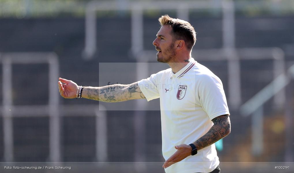 SPO, viertklassig, vierthöchste Spielklasse, Voetbal, Teamsport, Sport, Soccer, Saison 2024 2025, Profifußball, Männer, Mannschaftssport, Augsburg, Le Football, Herren, Germany, GER, Fußball, Futbol, Fussball, Fotball, Viertklassigkeit, Vierte Liga, Deutschland, DFB, DEU, Rosenaustadion, Calcio, Regionalliga, Regionalliga Bayern, 2024/25, 10. Spieltag - Bild-ID: 1002191 SPO, viertklassig, vierthöchste Spielklasse, Voetbal, Teamsport, Sport, Soccer, Saison 2024 2025, Profifußball, Männer, Mannschaftssport, Augsburg, Le Football, Herren, Germany, GER, Fußball, Futbol, Fussball, Fotball, Viertklassigkeit, Vierte Liga, Deutschland, DFB, DEU, Rosenaustadion, Calcio, Regionalliga, Regionalliga Bayern, 2024/25, 10. Spieltag - Bild-ID: 1002191