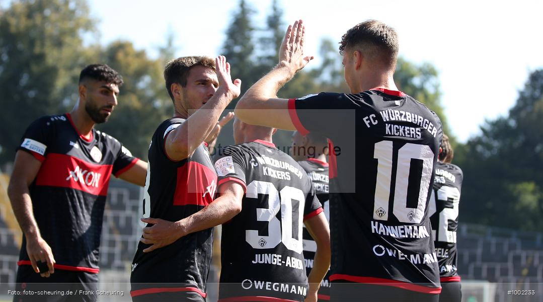 SPO, viertklassig, vierthöchste Spielklasse, Voetbal, Teamsport, Sport, Soccer, Saison 2024 2025, Profifußball, Männer, Mannschaftssport, Augsburg, Le Football, Herren, Germany, GER, Fußball, Futbol, Fussball, Fotball, Viertklassigkeit, Vierte Liga, Deutschland, DFB, DEU, Rosenaustadion, Calcio, Regionalliga, Regionalliga Bayern, 2024/25, 10. Spieltag - Bild-ID: 1002233 SPO, viertklassig, vierthöchste Spielklasse, Voetbal, Teamsport, Sport, Soccer, Saison 2024 2025, Profifußball, Männer, Mannschaftssport, Augsburg, Le Football, Herren, Germany, GER, Fußball, Futbol, Fussball, Fotball, Viertklassigkeit, Vierte Liga, Deutschland, DFB, DEU, Rosenaustadion, Calcio, Regionalliga, Regionalliga Bayern, 2024/25, 10. Spieltag - Bild-ID: 1002233