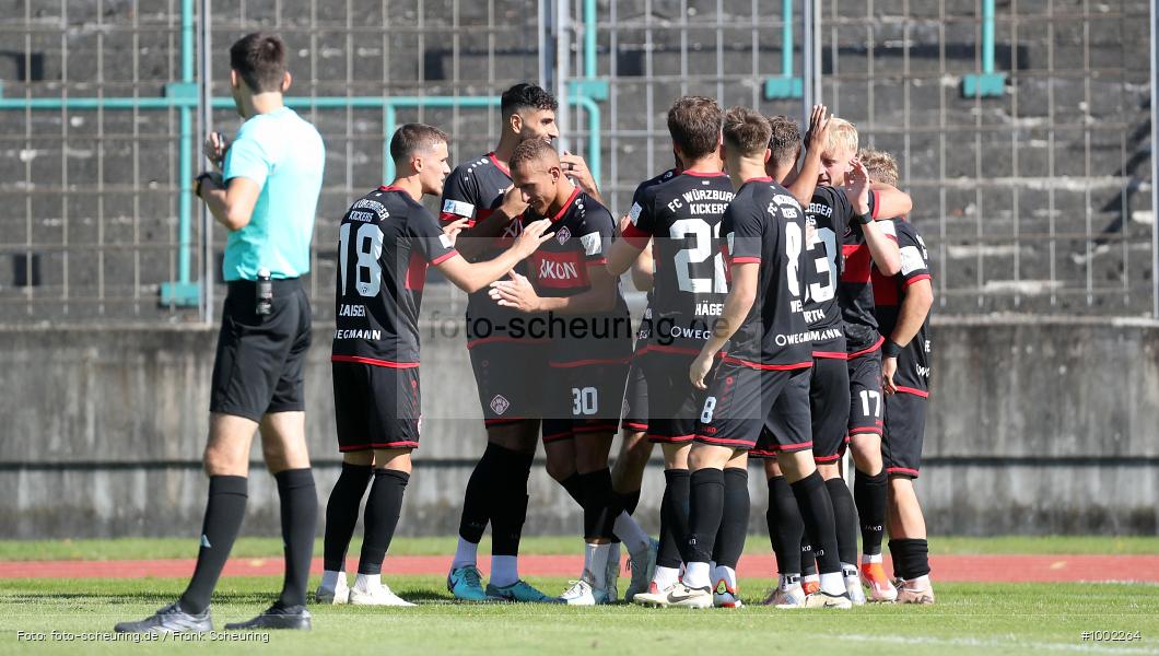 SPO, viertklassig, vierthöchste Spielklasse, Voetbal, Teamsport, Sport, Soccer, Saison 2024 2025, Profifußball, Männer, Mannschaftssport, Augsburg, Le Football, Herren, Germany, GER, Fußball, Futbol, Fussball, Fotball, Viertklassigkeit, Vierte Liga, Deutschland, DFB, DEU, Rosenaustadion, Calcio, Regionalliga, Regionalliga Bayern, 2024/25, 10. Spieltag - Bild-ID: 1002264 SPO, viertklassig, vierthöchste Spielklasse, Voetbal, Teamsport, Sport, Soccer, Saison 2024 2025, Profifußball, Männer, Mannschaftssport, Augsburg, Le Football, Herren, Germany, GER, Fußball, Futbol, Fussball, Fotball, Viertklassigkeit, Vierte Liga, Deutschland, DFB, DEU, Rosenaustadion, Calcio, Regionalliga, Regionalliga Bayern, 2024/25, 10. Spieltag - Bild-ID: 1002264