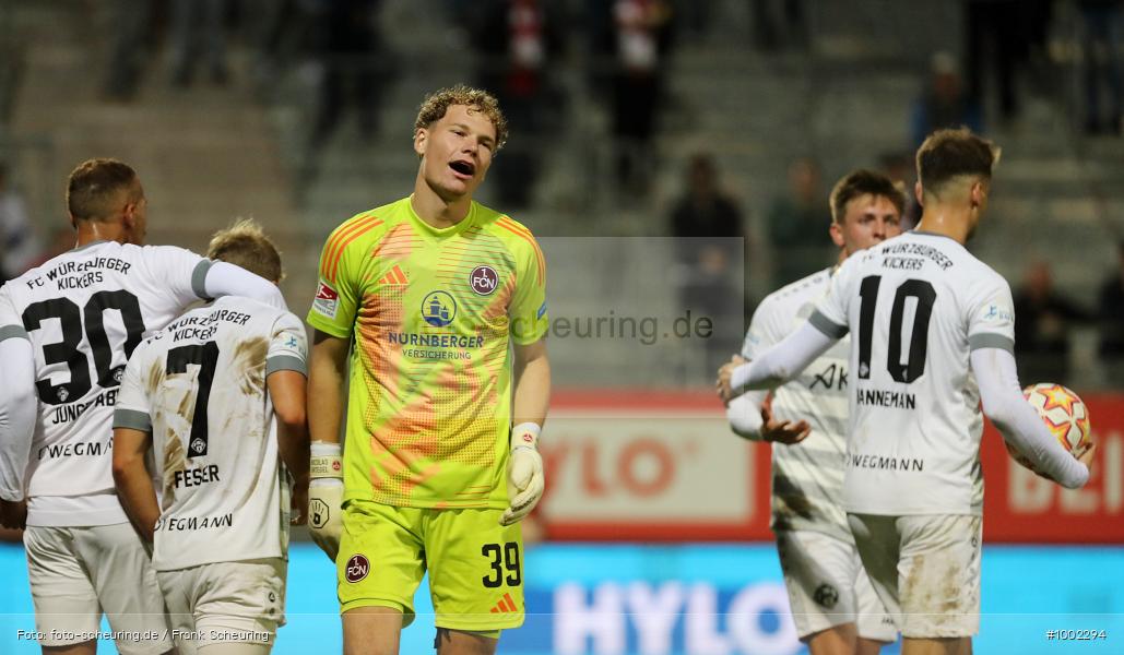 SPO, viertklassig, vierthöchste Spielklasse, Voetbal, Teamsport, Sport, Soccer, Saison 2024 2025, Profifußball, Männer, Mannschaftssport, Würzburg, Le Football, Herren, Germany, GER, Fußball, Futbol, Fussball, Fotball, Viertklassigkeit, Vierte Liga, Deutschland, DFB, DEU, AKON ARENA, Calcio, Regionalliga, Regionalliga Bayern, 2024/25, 5. Spieltag - Bild-ID: 1002294 SPO, viertklassig, vierthöchste Spielklasse, Voetbal, Teamsport, Sport, Soccer, Saison 2024 2025, Profifußball, Männer, Mannschaftssport, Würzburg, Le Football, Herren, Germany, GER, Fußball, Futbol, Fussball, Fotball, Viertklassigkeit, Vierte Liga, Deutschland, DFB, DEU, AKON ARENA, Calcio, Regionalliga, Regionalliga Bayern, 2024/25, 5. Spieltag - Bild-ID: 1002294