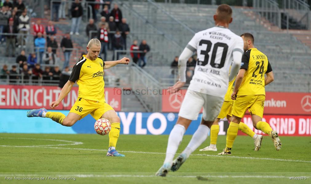 SPO, viertklassig, vierthöchste Spielklasse, Voetbal, Teamsport, Sport, Soccer, Saison 2024 2025, Profifußball, Männer, Mannschaftssport, Würzburg, Le Football, Herren, Germany, GER, Fußball, Futbol, Fussball, Fotball, Viertklassigkeit, Vierte Liga, Deutschland, DFB, DEU, AKON ARENA, Calcio, Regionalliga, Regionalliga Bayern, 2024/25, 9. Spieltag - Bild-ID: 1002370 SPO, viertklassig, vierthöchste Spielklasse, Voetbal, Teamsport, Sport, Soccer, Saison 2024 2025, Profifußball, Männer, Mannschaftssport, Würzburg, Le Football, Herren, Germany, GER, Fußball, Futbol, Fussball, Fotball, Viertklassigkeit, Vierte Liga, Deutschland, DFB, DEU, AKON ARENA, Calcio, Regionalliga, Regionalliga Bayern, 2024/25, 9. Spieltag - Bild-ID: 1002370