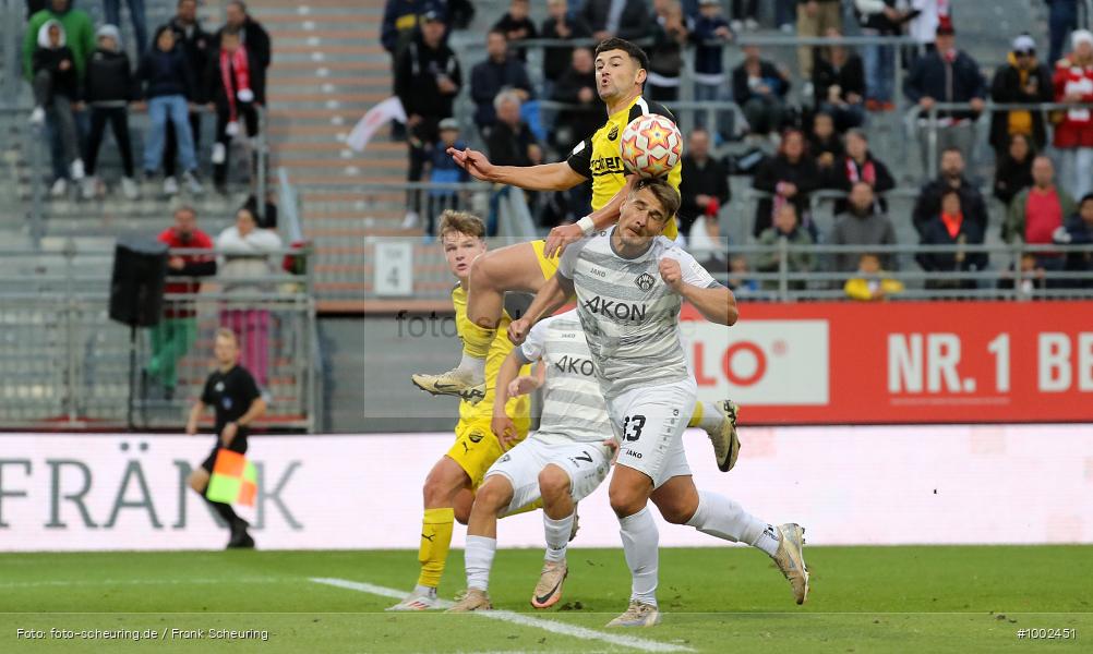 SPO, viertklassig, vierthöchste Spielklasse, Voetbal, Teamsport, Sport, Soccer, Saison 2024 2025, Profifußball, Männer, Mannschaftssport, Würzburg, Le Football, Herren, Germany, GER, Fußball, Futbol, Fussball, Fotball, Viertklassigkeit, Vierte Liga, Deutschland, DFB, DEU, AKON ARENA, Calcio, Regionalliga, Regionalliga Bayern, 2024/25, 9. Spieltag - Bild-ID: 1002451 SPO, viertklassig, vierthöchste Spielklasse, Voetbal, Teamsport, Sport, Soccer, Saison 2024 2025, Profifußball, Männer, Mannschaftssport, Würzburg, Le Football, Herren, Germany, GER, Fußball, Futbol, Fussball, Fotball, Viertklassigkeit, Vierte Liga, Deutschland, DFB, DEU, AKON ARENA, Calcio, Regionalliga, Regionalliga Bayern, 2024/25, 9. Spieltag - Bild-ID: 1002451