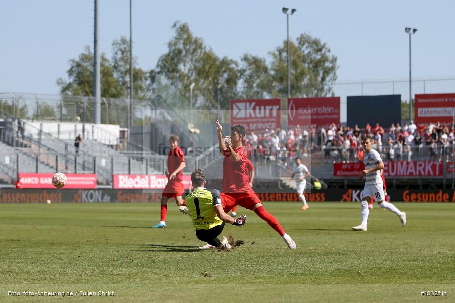 SPO, viertklassig, vierthoechste Spielklasse, Voetbal, Teamsport, Sport, Soccer, Saison 2024 2025, Profifussball, Maenner, Mannschaftssport, Wuerzburg, Le Football, Herren, Germany, GER, Fussball, Futbol, Fussball, Fotball, Viertklassigkeit, Vierte Liga, Deutschland, DFB, DEU, AKON ARENA, Calcio, Regionalliga, Regionalliga Bayern, 2024/25, 6. Spieltag - Bild-ID: 1002516 SPO, viertklassig, vierthoechste Spielklasse, Voetbal, Teamsport, Sport, Soccer, Saison 2024 2025, Profifussball, Maenner, Mannschaftssport, Wuerzburg, Le Football, Herren, Germany, GER, Fussball, Futbol, Fussball, Fotball, Viertklassigkeit, Vierte Liga, Deutschland, DFB, DEU, AKON ARENA, Calcio, Regionalliga, Regionalliga Bayern, 2024/25, 6. Spieltag - Bild-ID: 1002516
