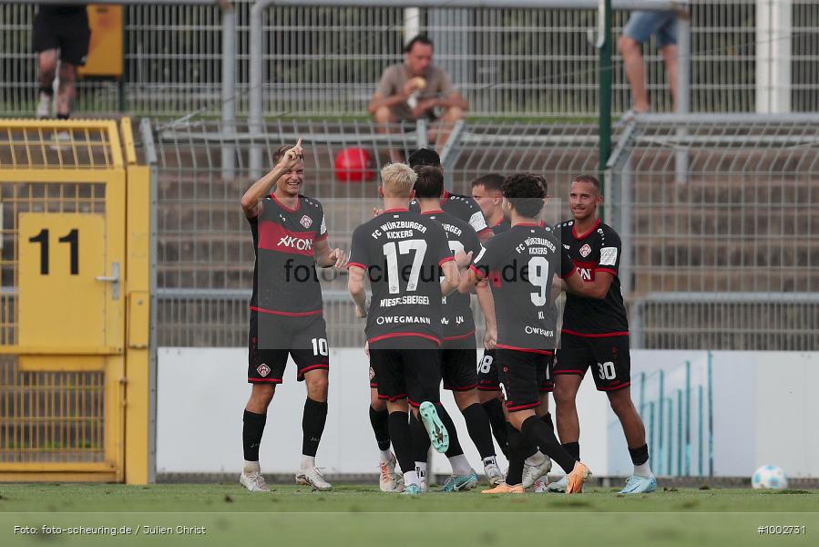 SPO, viertklassig, vierthoechste Spielklasse, Voetbal, Teamsport, Sport, Soccer, Saison 2024 2025, Profifussball, Maenner, Mannschaftssport, Aschaffenburg, Le Football, Herren, Germany, GER, Fussball, Futbol, Fussball, Fotball, Viertklassigkeit, Vierte Liga, Deutschland, DFB, DEU, Calcio, Regionalliga, Regionalliga Bayern, 2024/25, 7. Spieltag - Bild-ID: 1002731 SPO, viertklassig, vierthoechste Spielklasse, Voetbal, Teamsport, Sport, Soccer, Saison 2024 2025, Profifussball, Maenner, Mannschaftssport, Aschaffenburg, Le Football, Herren, Germany, GER, Fussball, Futbol, Fussball, Fotball, Viertklassigkeit, Vierte Liga, Deutschland, DFB, DEU, Calcio, Regionalliga, Regionalliga Bayern, 2024/25, 7. Spieltag - Bild-ID: 1002731