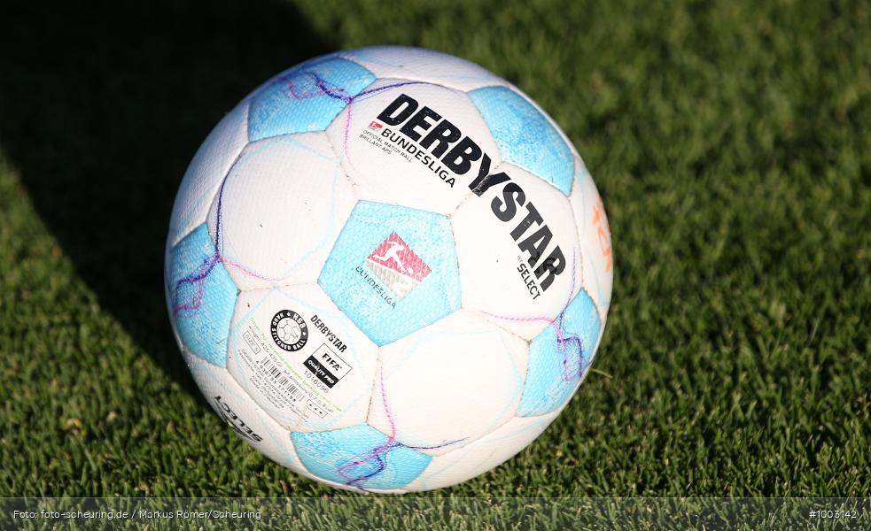 SPO, viertklassig, vierthöchste Spielklasse, Voetbal, Teamsport, Sport, Soccer, Saison 2024 2025, Profifußball, Männer, Mannschaftssport, Nürnberg, Le Football, Herren, Germany, GER, Fußball, Futbol, Fussball, Fotball, Viertklassigkeit, Vierte Liga, Deutschland, DFB, DEU, Sportpark Valznerweiher), Max-Morlock-Platz, Calcio, Regionalliga, Regionalliga Bayern, 2024/25, 30.11.2024, 22. Spieltag - Bild-ID: 1003142 SPO, viertklassig, vierthöchste Spielklasse, Voetbal, Teamsport, Sport, Soccer, Saison 2024 2025, Profifußball, Männer, Mannschaftssport, Nürnberg, Le Football, Herren, Germany, GER, Fußball, Futbol, Fussball, Fotball, Viertklassigkeit, Vierte Liga, Deutschland, DFB, DEU, Sportpark Valznerweiher), Max-Morlock-Platz, Calcio, Regionalliga, Regionalliga Bayern, 2024/25, 30.11.2024, 22. Spieltag - Bild-ID: 1003142