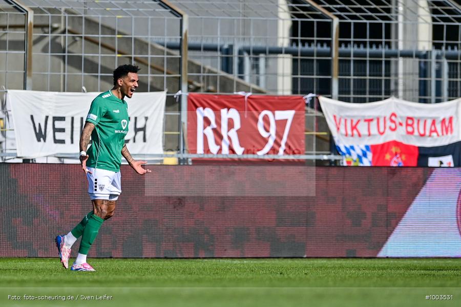 viertklassig, vierthöchste Spielklasse, Voetbal, Teamsport, Sport, Soccer, Saison 2024 2025, Profifußball, Männer, Mannschaftssport, München, Le Football, Herren, Germany, GER, Fußball, Futbol, Fussball, Fotball, Viertklassigkeit, Vierte Liga, Deutschland, DFB, DEU, Stadion an der Grünwalder Straße, Calcio, Regionalliga, Regionalliga Bayern, 2024/25, 22.02.2025, 13. Spieltag - Bild-ID: 1003531 viertklassig, vierthöchste Spielklasse, Voetbal, Teamsport, Sport, Soccer, Saison 2024 2025, Profifußball, Männer, Mannschaftssport, München, Le Football, Herren, Germany, GER, Fußball, Futbol, Fussball, Fotball, Viertklassigkeit, Vierte Liga, Deutschland, DFB, DEU, Stadion an der Grünwalder Straße, Calcio, Regionalliga, Regionalliga Bayern, 2024/25, 22.02.2025, 13. Spieltag - Bild-ID: 1003531