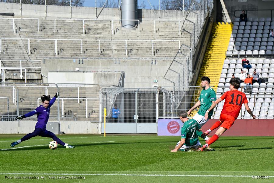 viertklassig, vierthöchste Spielklasse, Voetbal, Teamsport, Sport, Soccer, Saison 2024 2025, Profifußball, Männer, Mannschaftssport, München, Le Football, Herren, Germany, GER, Fußball, Futbol, Fussball, Fotball, Viertklassigkeit, Vierte Liga, Deutschland, DFB, DEU, Stadion an der Grünwalder Straße, Calcio, Regionalliga, Regionalliga Bayern, 2024/25, 22.02.2025, 13. Spieltag - Bild-ID: 1003546 viertklassig, vierthöchste Spielklasse, Voetbal, Teamsport, Sport, Soccer, Saison 2024 2025, Profifußball, Männer, Mannschaftssport, München, Le Football, Herren, Germany, GER, Fußball, Futbol, Fussball, Fotball, Viertklassigkeit, Vierte Liga, Deutschland, DFB, DEU, Stadion an der Grünwalder Straße, Calcio, Regionalliga, Regionalliga Bayern, 2024/25, 22.02.2025, 13. Spieltag - Bild-ID: 1003546