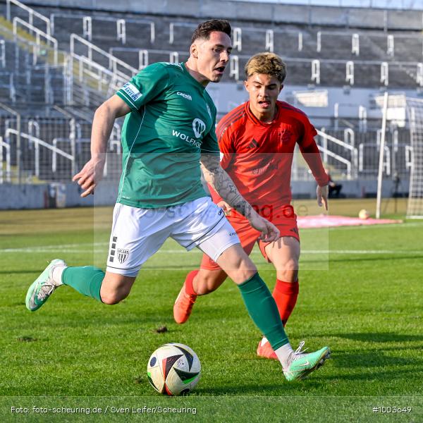 viertklassig, vierthöchste Spielklasse, Voetbal, Teamsport, Sport, Soccer, Saison 2024 2025, Profifußball, Männer, Mannschaftssport, München, Le Football, Herren, Germany, GER, Fußball, Futbol, Fussball, Fotball, Viertklassigkeit, Vierte Liga, Deutschland, DFB, DEU, Stadion an der Grünwalder Straße, Calcio, Regionalliga, Regionalliga Bayern, 2024/25, 22.02.2025, 13. Spieltag - Bild-ID: 1003649 viertklassig, vierthöchste Spielklasse, Voetbal, Teamsport, Sport, Soccer, Saison 2024 2025, Profifußball, Männer, Mannschaftssport, München, Le Football, Herren, Germany, GER, Fußball, Futbol, Fussball, Fotball, Viertklassigkeit, Vierte Liga, Deutschland, DFB, DEU, Stadion an der Grünwalder Straße, Calcio, Regionalliga, Regionalliga Bayern, 2024/25, 22.02.2025, 13. Spieltag - Bild-ID: 1003649