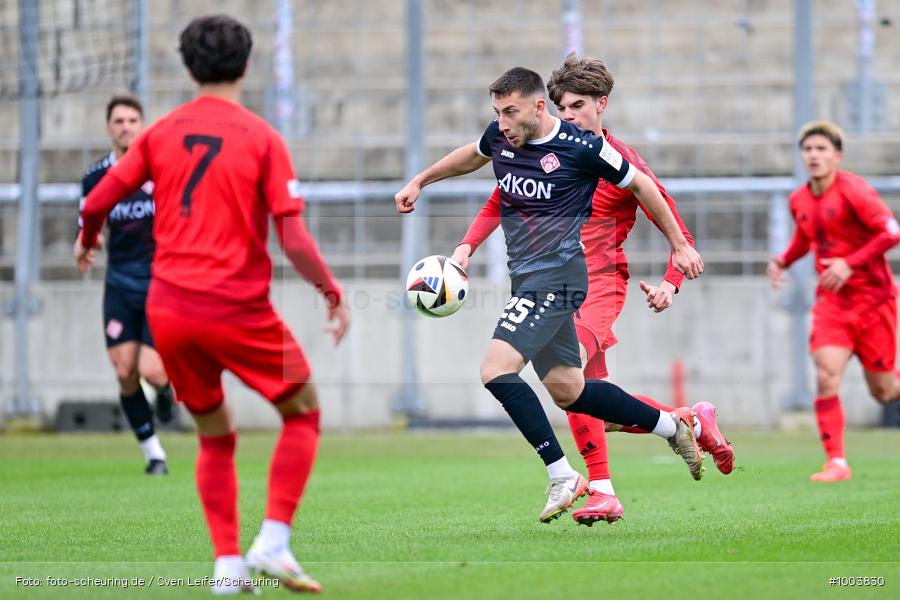viertklassig, vierthöchste Spielklasse, Voetbal, Teamsport, Sport, Soccer, Saison 2024 2025, Profifußball, Männer, Mannschaftssport, München, Le Football, Herren, Germany, GER, Fußball, Futbol, Fussball, Fotball, Viertklassigkeit, Vierte Liga, Deutschland, DFB, DEU, Stadion an der Grünwalder Straße, Calcio, Regionalliga, Regionalliga Bayern, 2024/25, 01.03.2025, 23. Spieltag - Bild-ID: 1003830 viertklassig, vierthöchste Spielklasse, Voetbal, Teamsport, Sport, Soccer, Saison 2024 2025, Profifußball, Männer, Mannschaftssport, München, Le Football, Herren, Germany, GER, Fußball, Futbol, Fussball, Fotball, Viertklassigkeit, Vierte Liga, Deutschland, DFB, DEU, Stadion an der Grünwalder Straße, Calcio, Regionalliga, Regionalliga Bayern, 2024/25, 01.03.2025, 23. Spieltag - Bild-ID: 1003830