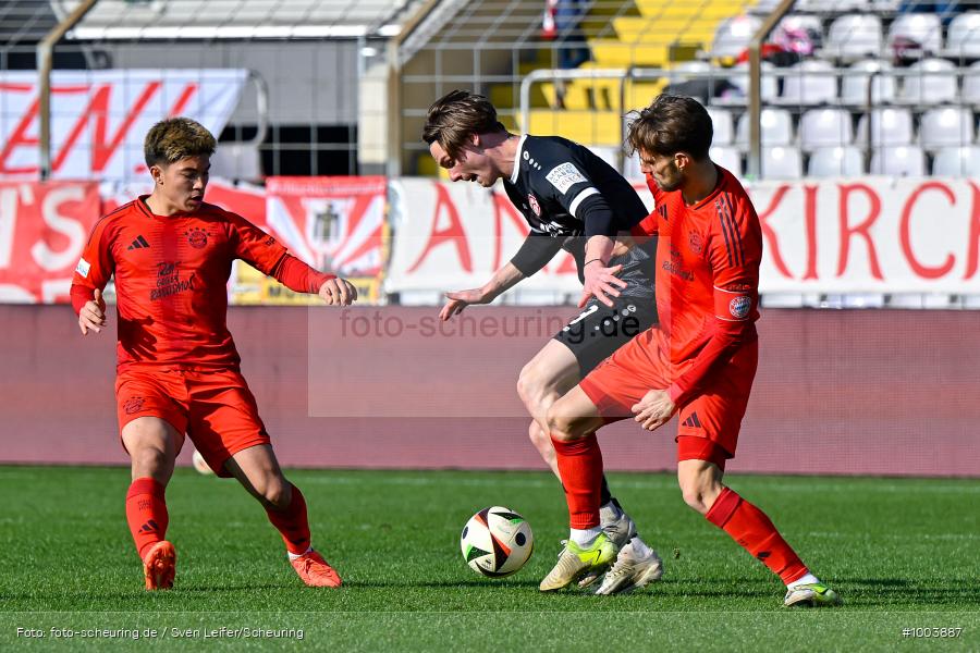 viertklassig, vierthöchste Spielklasse, Voetbal, Teamsport, Sport, Soccer, Saison 2024 2025, Profifußball, Männer, Mannschaftssport, München, Le Football, Herren, Germany, GER, Fußball, Futbol, Fussball, Fotball, Viertklassigkeit, Vierte Liga, Deutschland, DFB, DEU, Stadion an der Grünwalder Straße, Calcio, Regionalliga, Regionalliga Bayern, 2024/25, 01.03.2025, 23. Spieltag - Bild-ID: 1003887 viertklassig, vierthöchste Spielklasse, Voetbal, Teamsport, Sport, Soccer, Saison 2024 2025, Profifußball, Männer, Mannschaftssport, München, Le Football, Herren, Germany, GER, Fußball, Futbol, Fussball, Fotball, Viertklassigkeit, Vierte Liga, Deutschland, DFB, DEU, Stadion an der Grünwalder Straße, Calcio, Regionalliga, Regionalliga Bayern, 2024/25, 01.03.2025, 23. Spieltag - Bild-ID: 1003887